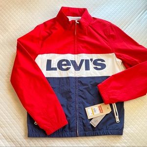Levi’s logo light weight windbreaker jacket size M